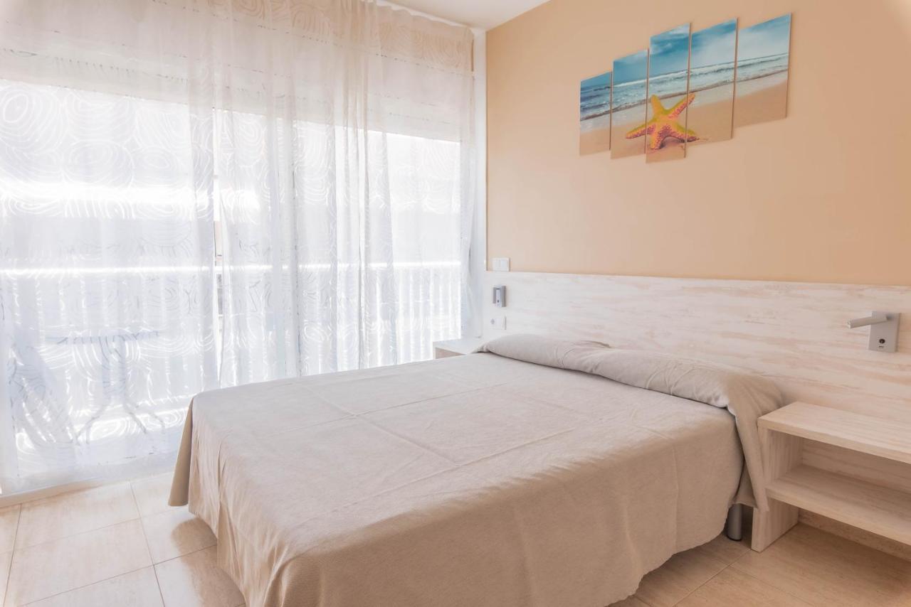 Apartaments Costamar Calafell Exterior photo